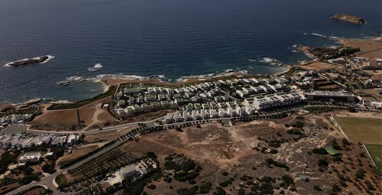 Drone shot of Cap St Georges development qrxidttikriqrrvls